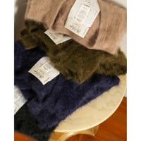 Olde H & Daughter FUR CASHMERE V-NECK KNITWEAR