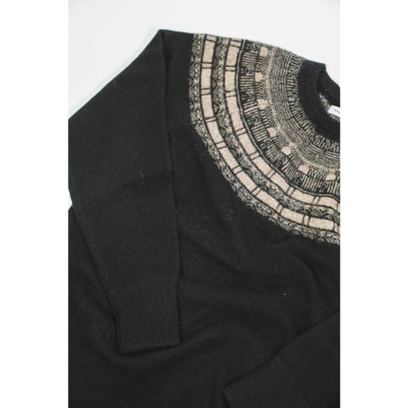 WALENODE "Innocent YAK" Circular yoke sweater