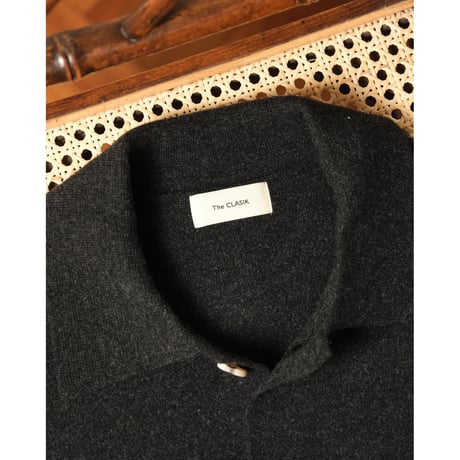 The CLASIK MILLED FINE WOOL SHIRT CARDIGAN