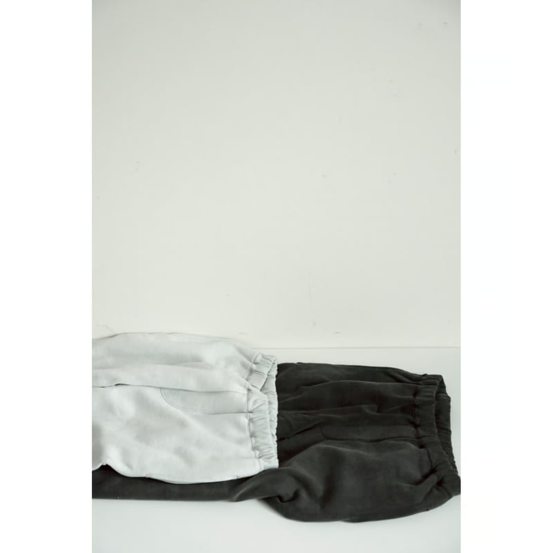 MAATEE&SONS Ex. FLARE SWEAT PANTS | MusterWerk