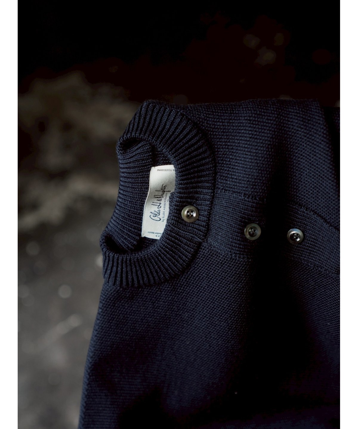 Olde H & Daughter WOOSTED WOOL HENLEY NECK P/O 