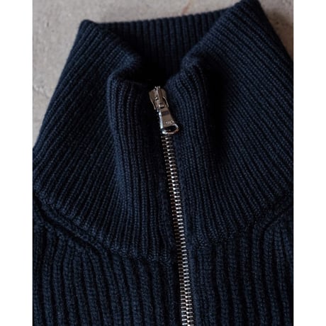 The CLASIK ALASHAN CASHMERE SADLE ZIP CARDIGAN