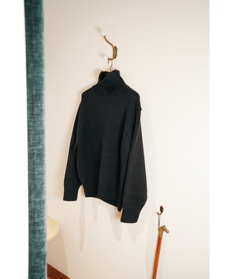 Olde H & Daughter WOOSTED WOOL TURTLE NECK P/O