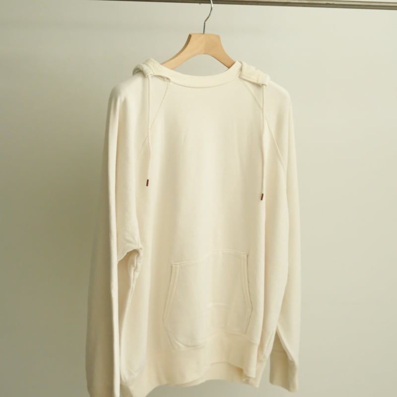 NICENESS COURTNEY | MusterWerk