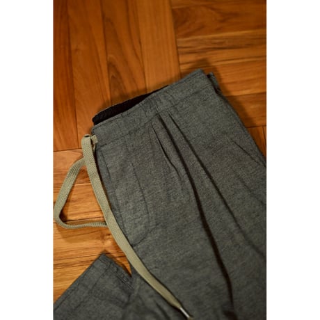 MAATEE&SONS EASY PANTS "super200's shark skin"