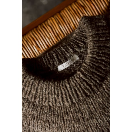 YANABA "ZOFFY" CREW NECK ROUND KNIT