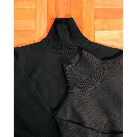 Olde H & Daughter WOOSTED WOOL TURTLE NECK P/O