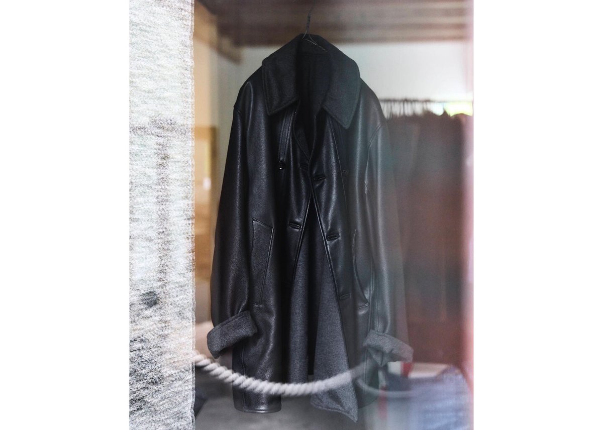 MAATEE&SONS LAMB LEATHER SHORT COAT | MusterWerk MAATEE&SONS LAMB LEATHER SHORT COAT | MusterWerk