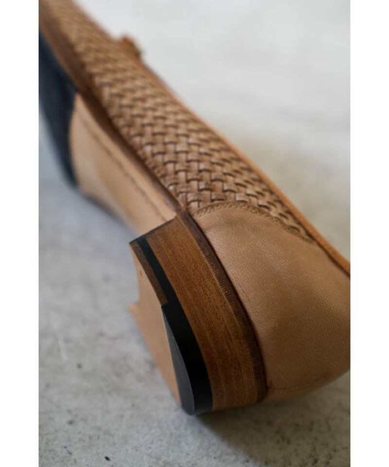 Post Production Esth Re-lux Mesh Brass 7 - ローファー