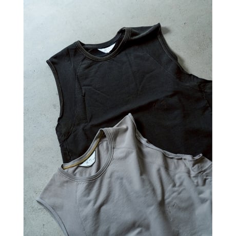 ANCELLM FADED SLEEVELESS T-SHIRT