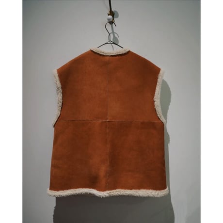 MAATEE&SONS Ex. LACAUNE MOUTON VEST