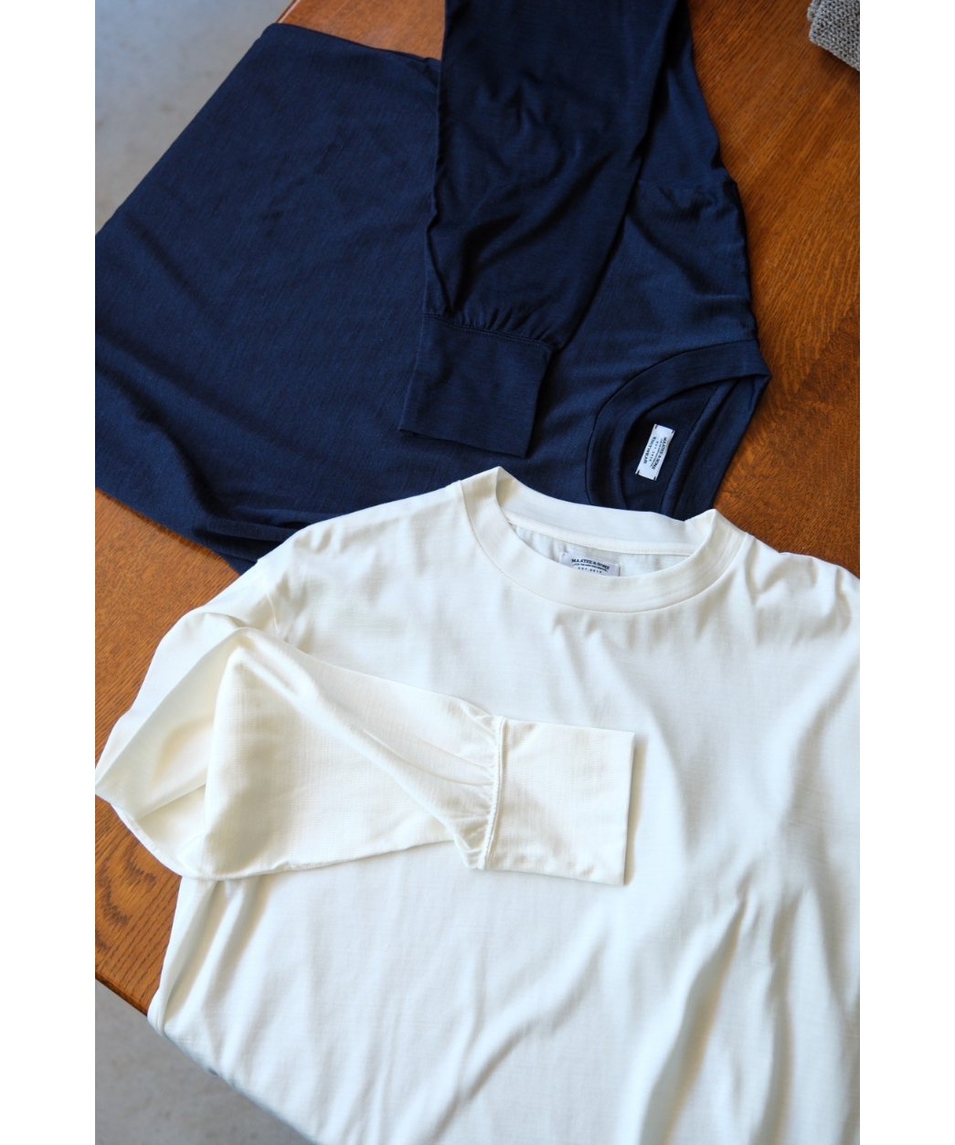 トップス MAATEE&SONS WASHABLE SILK TEE L/S MAATEE&SONS WASHABLE SILK TEE L/S | MusterWerk