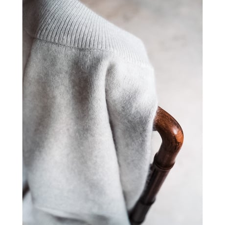 walenode Ex. Tundra Bluefox / Kyushin sweater