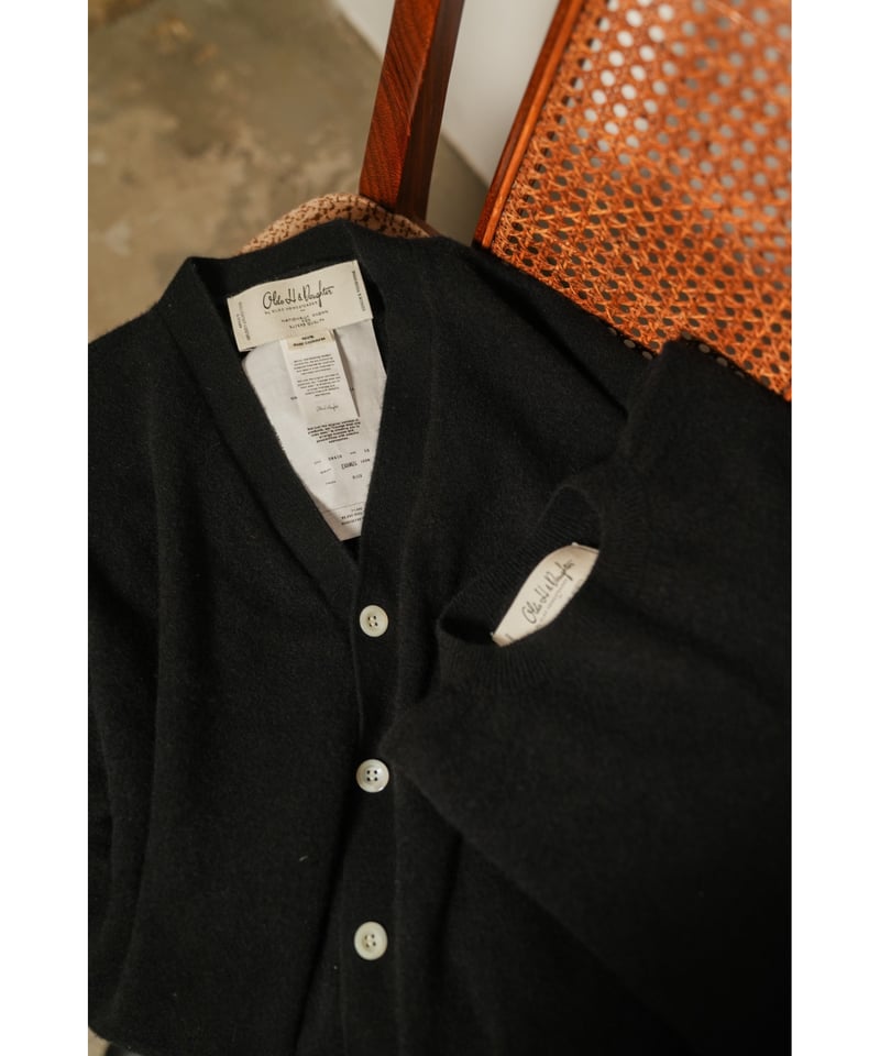 Olde H & Daughter AGED CASHMERE PLAIN STITCH CA