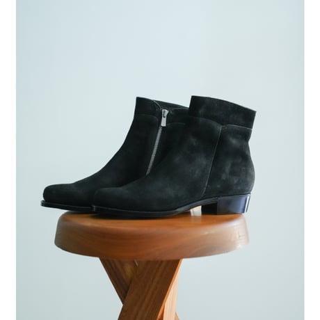 Post Production Side Zip Boots "Waxed Ezojika Suede"