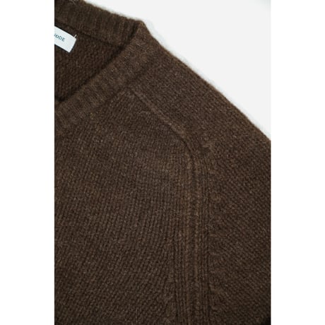 WALENODE "Innocent YAK" Shetland sweater- V