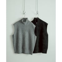 RAINMAKER FOX CASHMERE  ZIP-UP VEST