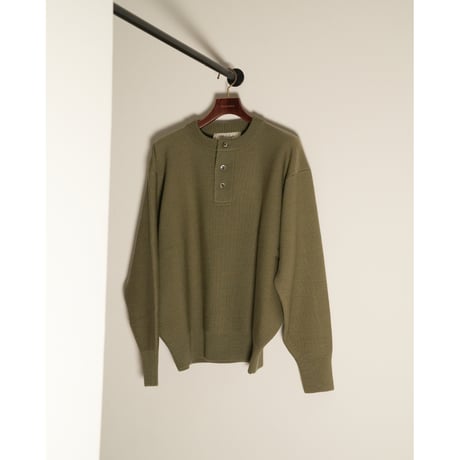 Olde H & Daughter WOOSTED WOOL HENLEY NECK P/O