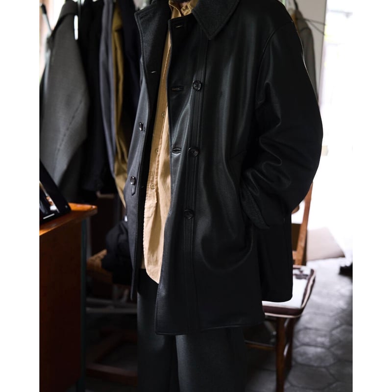 MAATEE&SONS LAMB LEATHER SHORT COAT | MusterWerk