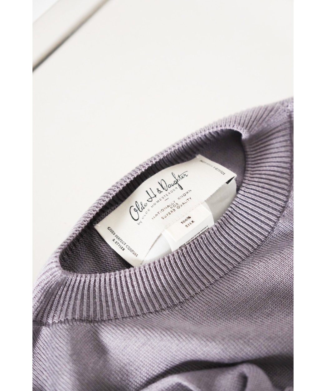 Olde H & Daughter SILK PLAIN STITCH CREW NECK P