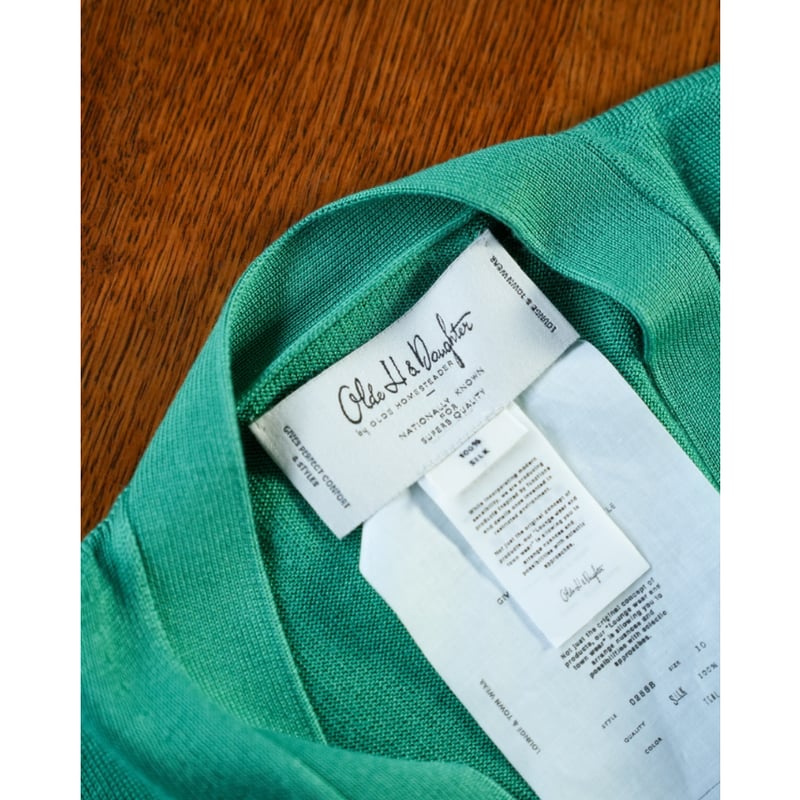 トップス Olde H & Daughter SILK CARDIGAN Olde H & Daughter SILK PLAIN STITCH CARDIGAN |