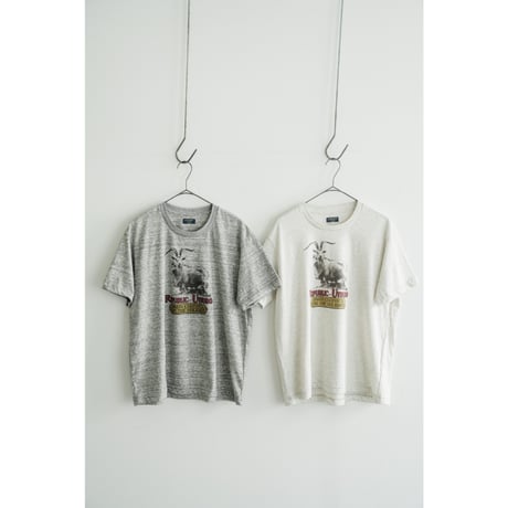 MAATEE&SONS⁣ Ex. REPUBLIC OF UTSUBO TEE "DAD'S CLOTHES FOR THE HOLIDAYS"
