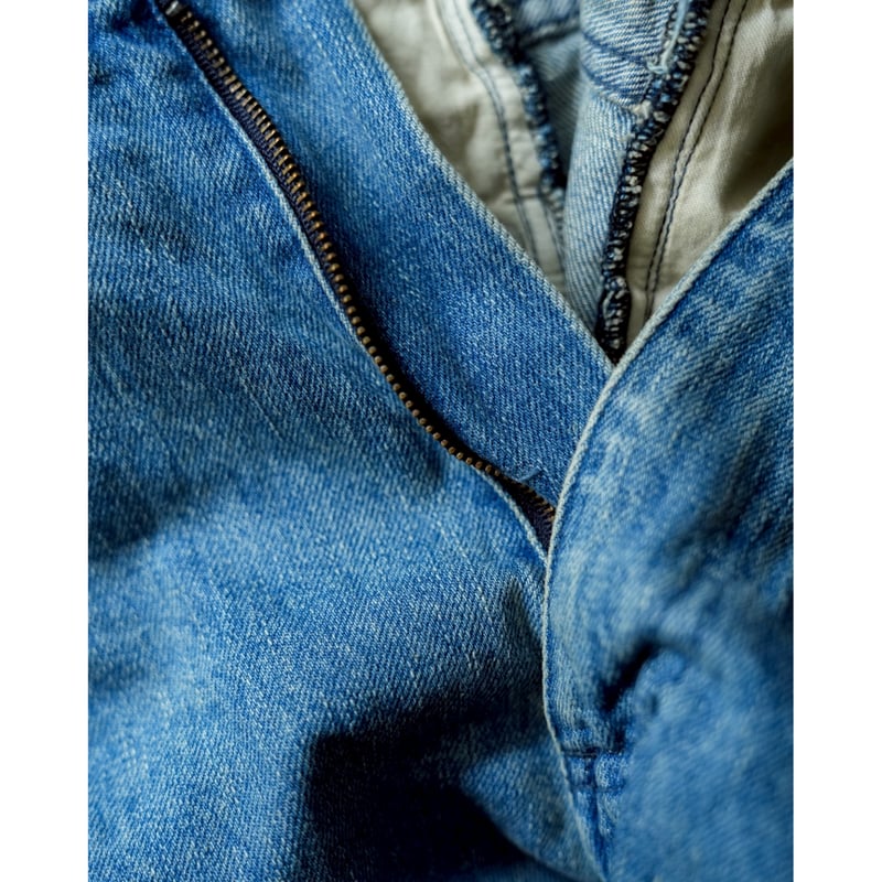 RAINMAKER Ex. PAINTED DENIM SEMI FLARED TROUSER