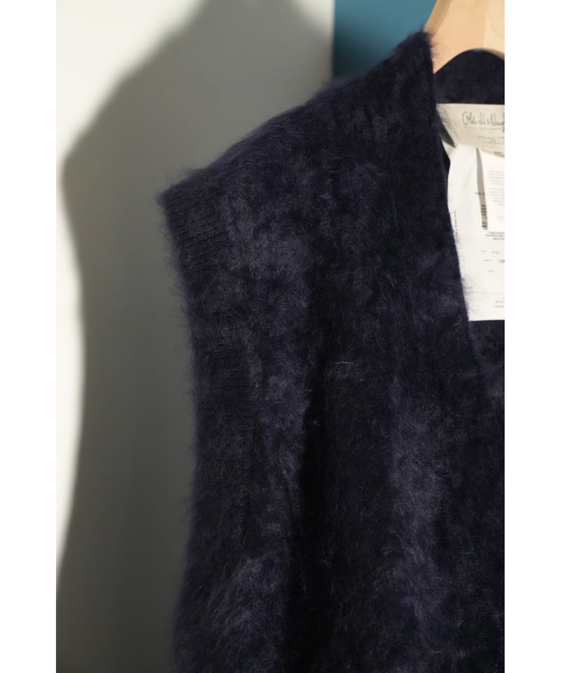 Olde H & Daughter Ex. FUR CASHMERE N/B VEST | M