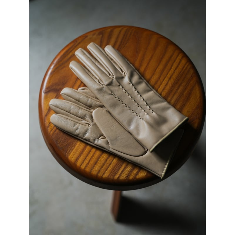 Post Production Dress - Glove | MusterWerk