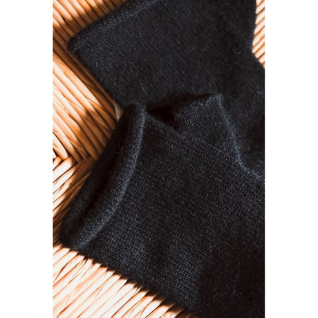 YANABA "CHARLOTTE " 1finger Glove