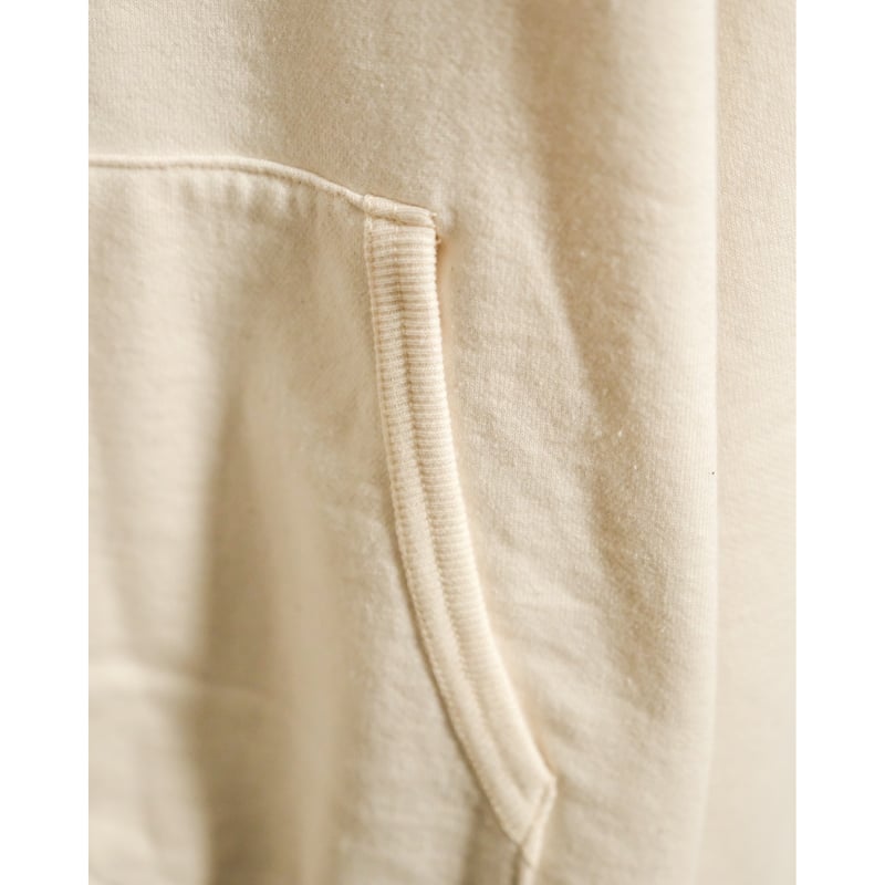 NICENESS COURTNEY | MusterWerk