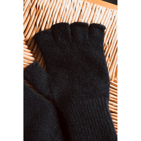 YANABA "SAHAS" Suckless Glove