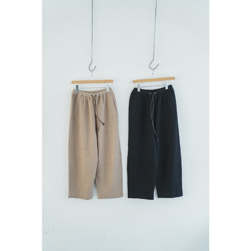 WALENODE Paper boucle Ankle pants | MusterWerk