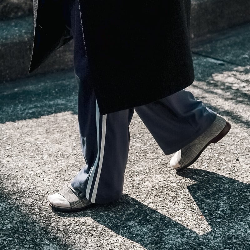 un/unbient Ex. SIDE LINE EASY TROUSERS -TAPERED