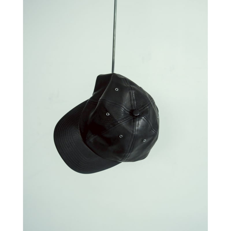 ULTERIOR Ex. LEATHER 6 PANELED CAP | MusterWerk