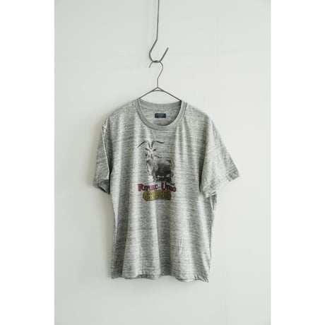 MAATEE&SONS⁣ Ex. REPUBLIC OF UTSUBO TEE "DAD'S CLOTHES FOR THE HOLIDAYS"