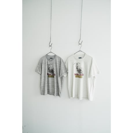 MAATEE&SONS⁣ Ex. REPUBLIC OF UTSUBO TEE "DAD'S CLOTHES FOR THE HOLIDAYS"