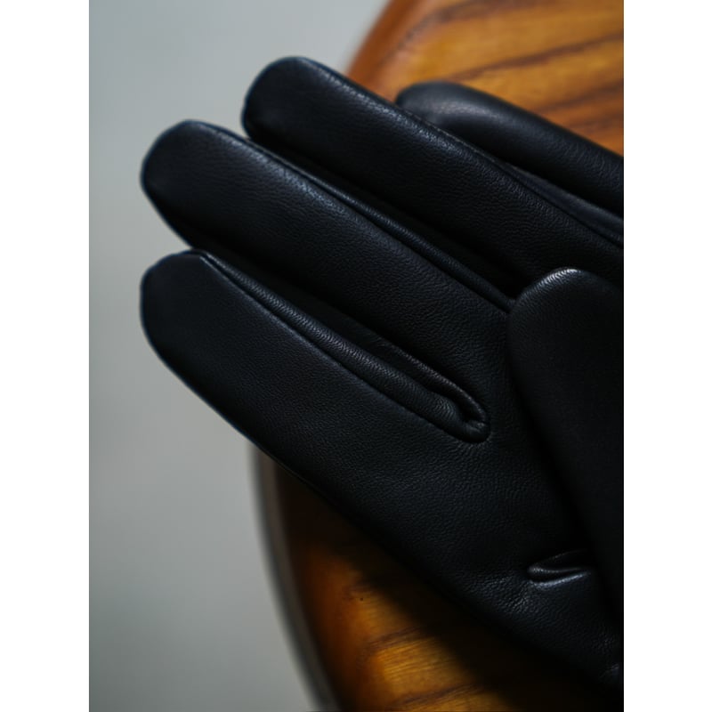 Post Production Dress - Glove | MusterWerk