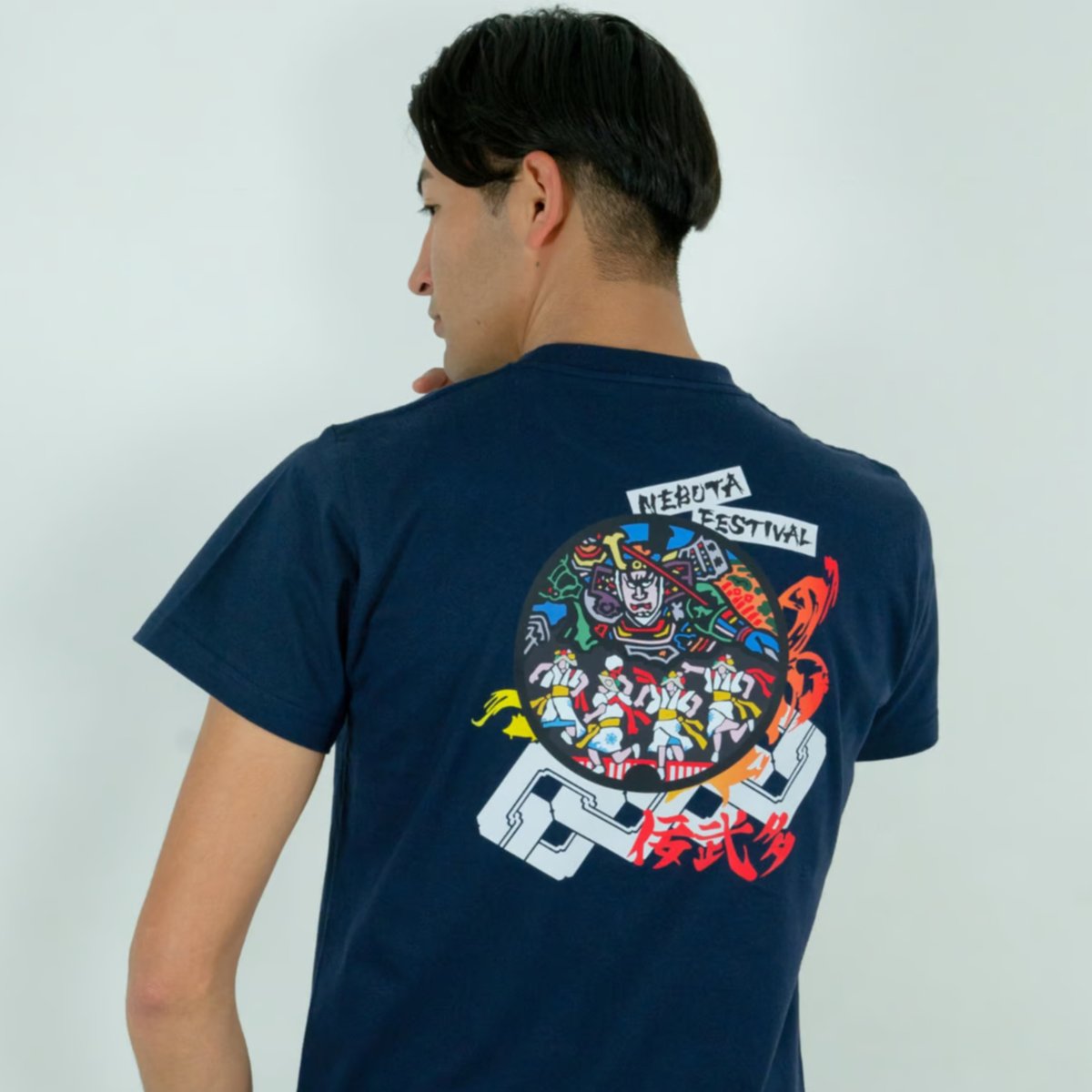 青森市 マンホールTシャツ（佞武多と跳人） | JAPAN UNDERGROUND