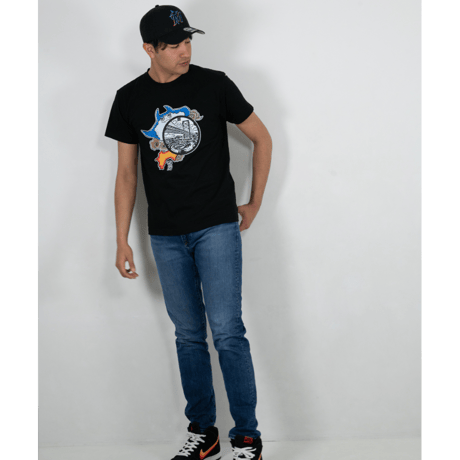 鳴門市 マンホールTシャツ