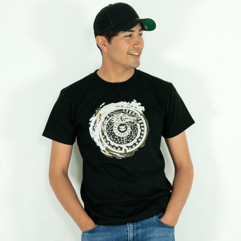 出雲市 マンホールTシャツ | JAPAN UNDERGROUND