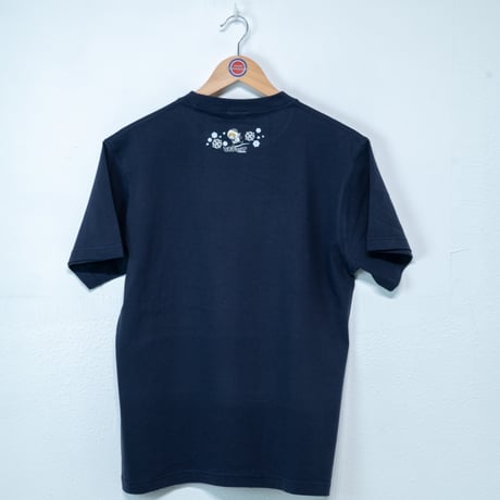 苫小牧市 マンホールTシャツ（とまチョップ）