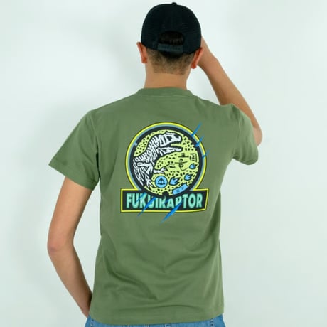 勝山市 マンホールTシャツ（フクイラプトル）