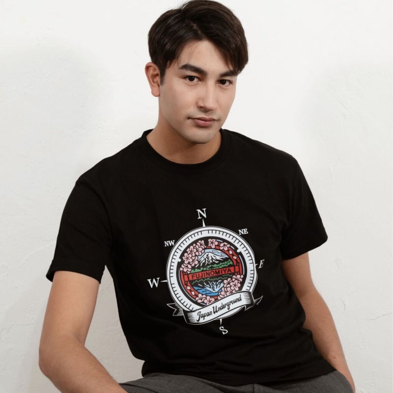 富士宮市 マンホールTシャツ | JAPAN UNDERGROUND 富士宮市 マンホールTシャツ | JAPAN UNDERGROUND