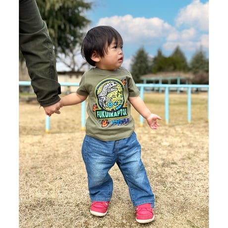 勝山市 マンホールTシャツ（フクイラプトル）キッズサイズ