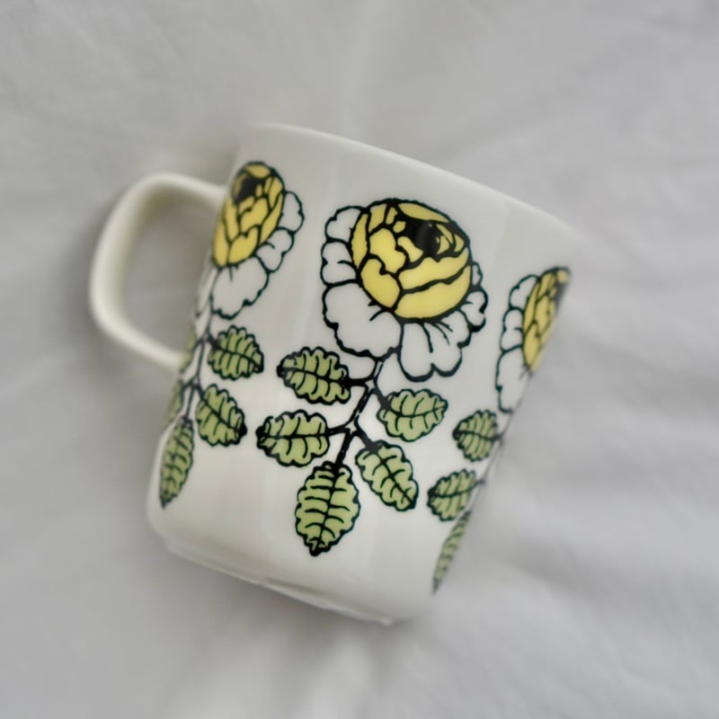 フィンランド限定】 日本未発売 2026 marimekko マリメッコ vihikruus
