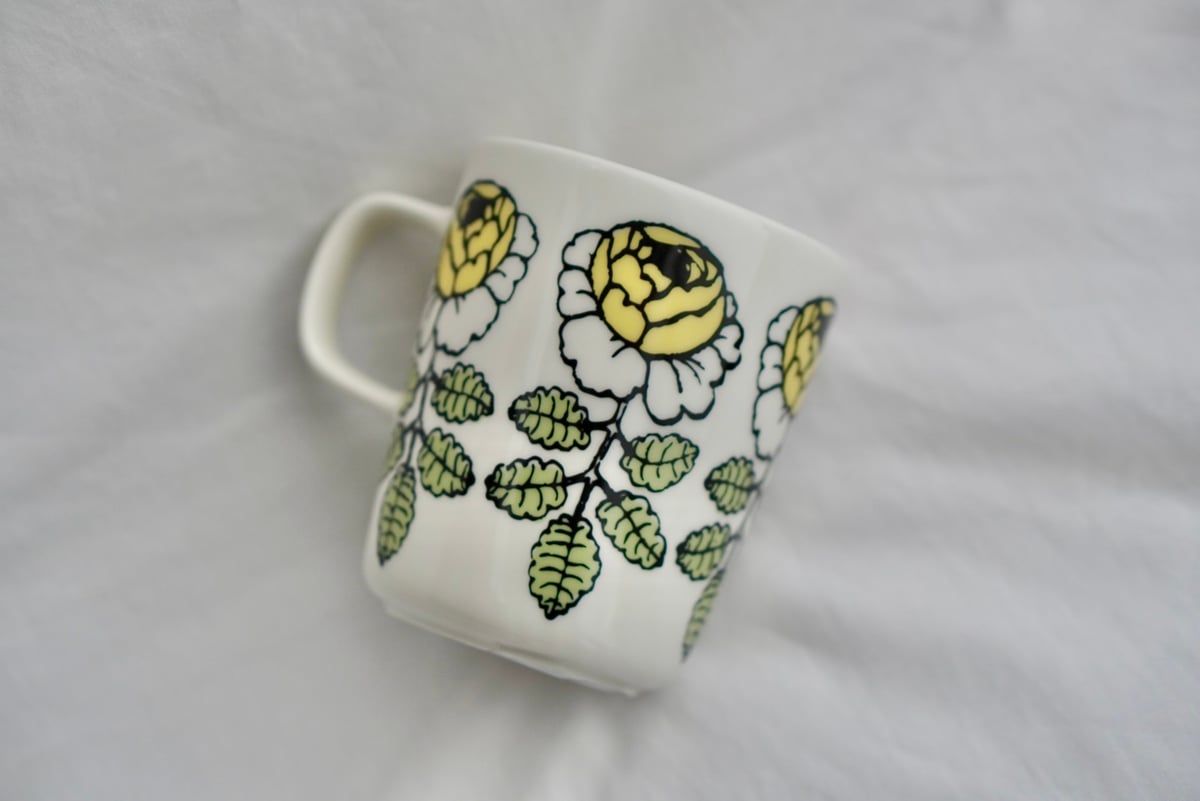 フィンランド限定】 日本未発売 2026 marimekko マリメッコ vihikruus