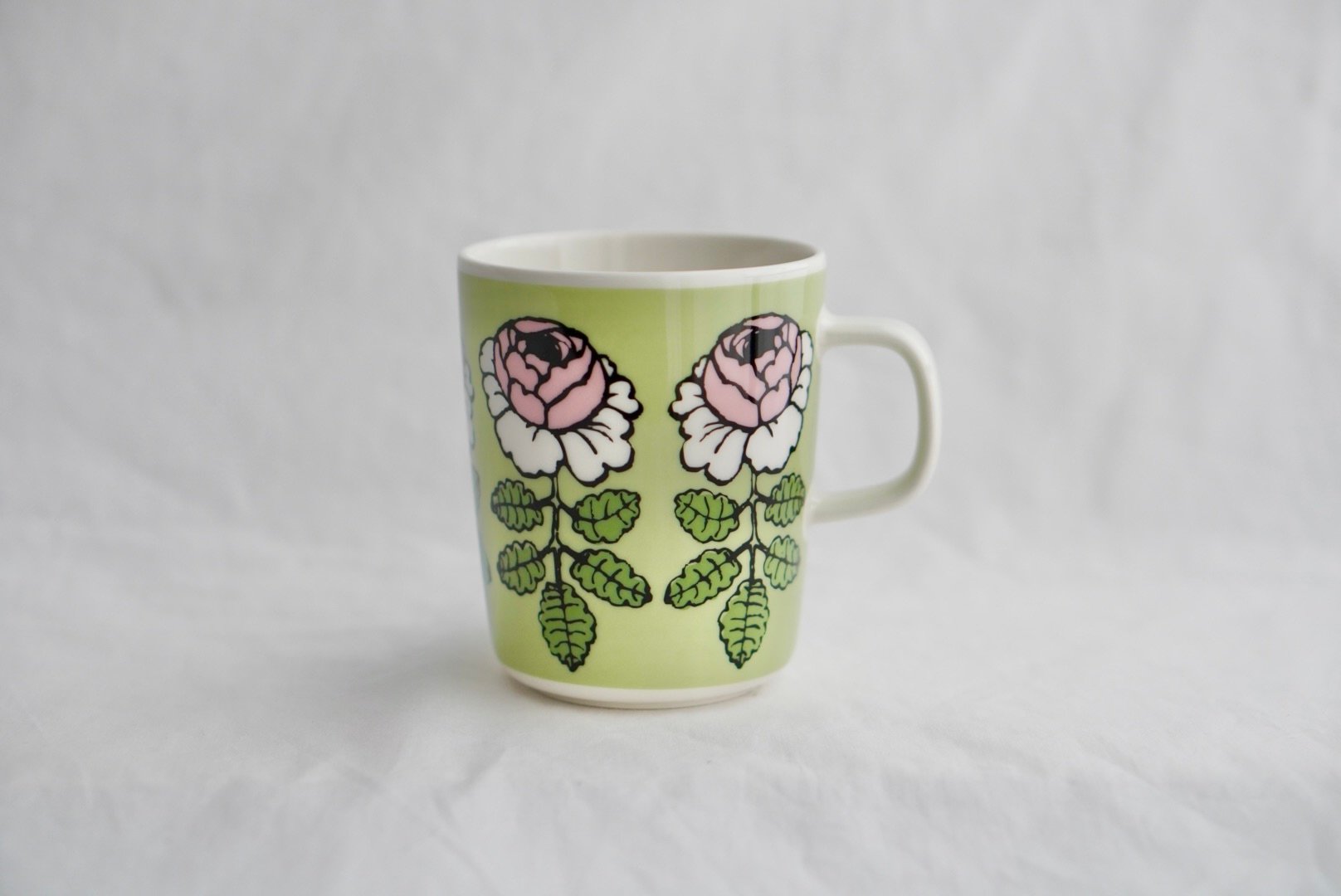 フィンランド限定】 日本未発売 2026 marimekko マリメッコ vihikruus