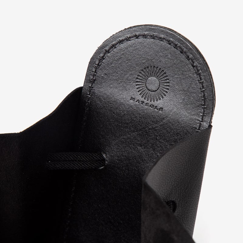 TANGO Pouch / Black × Black | MAYSOLE Web Store
