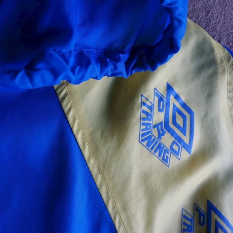 get used/UMBRO NYLON TRAINING HOODY